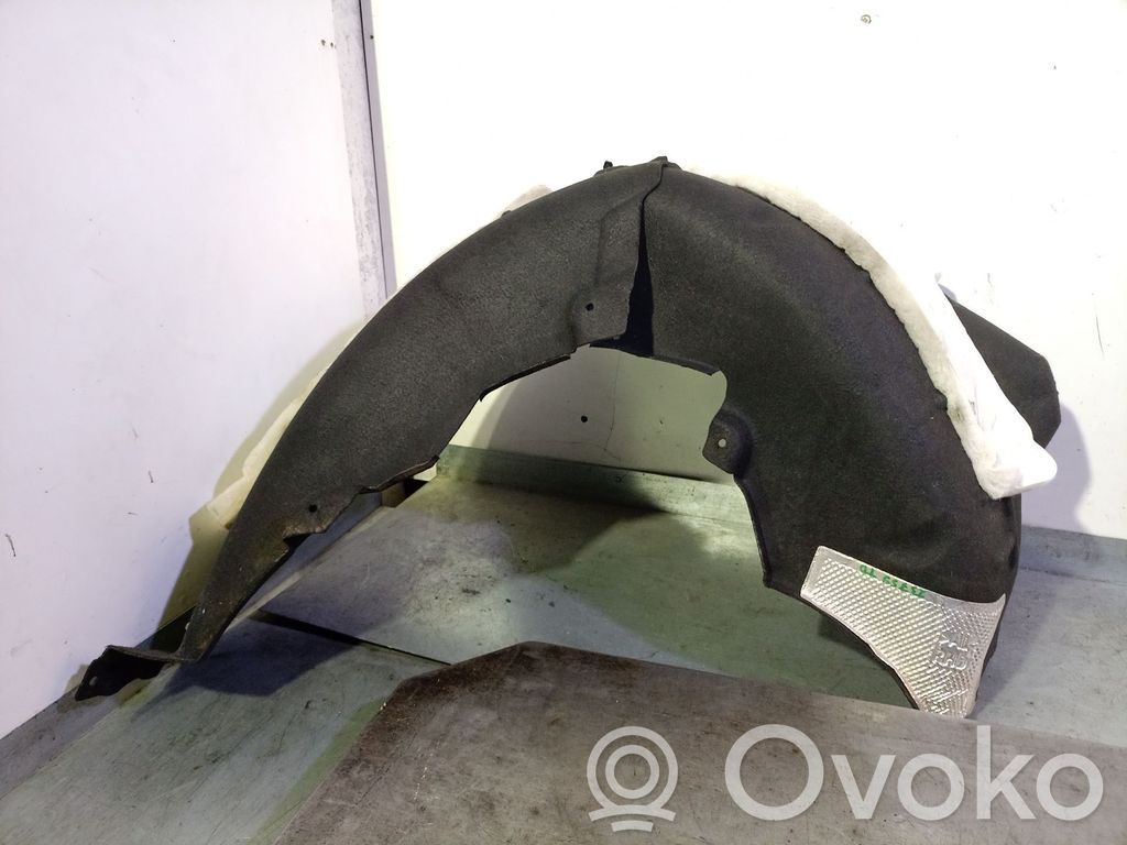 Nadkole tylne   L8B2279D22BD,LR146649