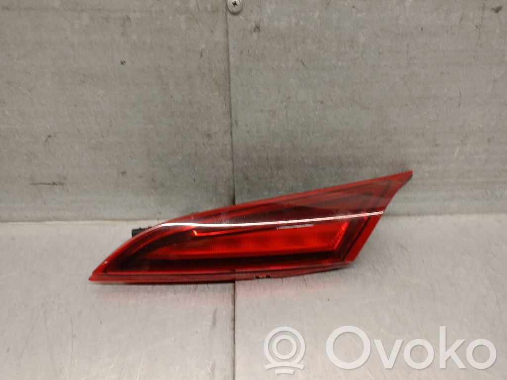 Lampa tylna   22756314,1222488