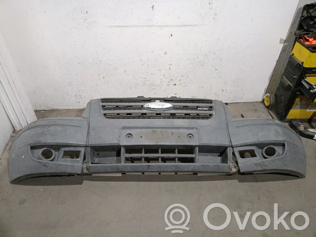 Ford Transit Priekšējais bamperis 