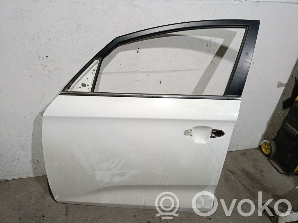 KIA Carens III Ușă față