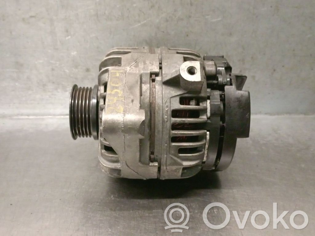 Opel Zafira A Alternator 