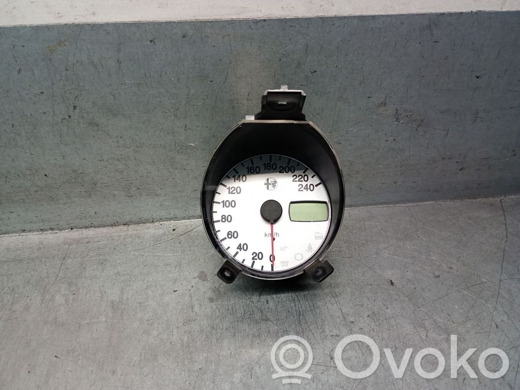 Alfa Romeo 156 Speedometer (instrument cluster) 