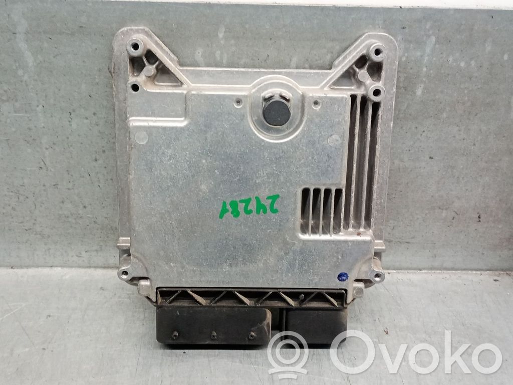 BMW X5 E70 Engine control unit/module 