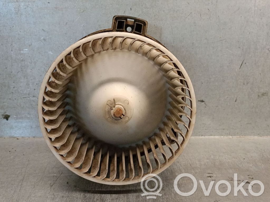 Mitsubishi L200 Ventilator aerotermă 