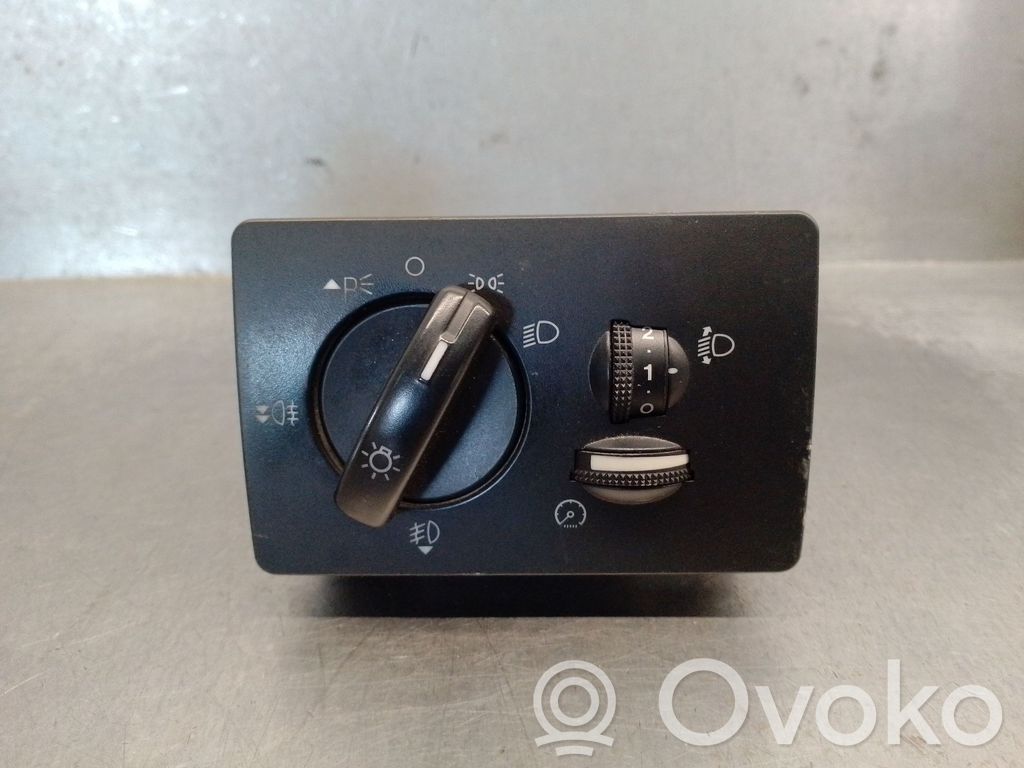 Ford Focus Panel lighting control switch 