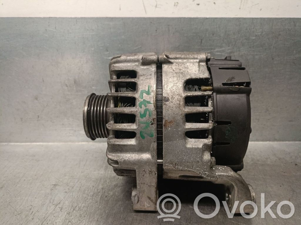 BMW 3 E92 E93 Alternator 