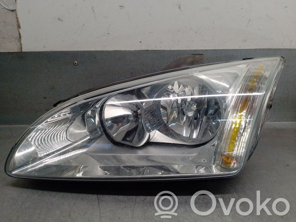 Ford Focus Headlight/headlamp 