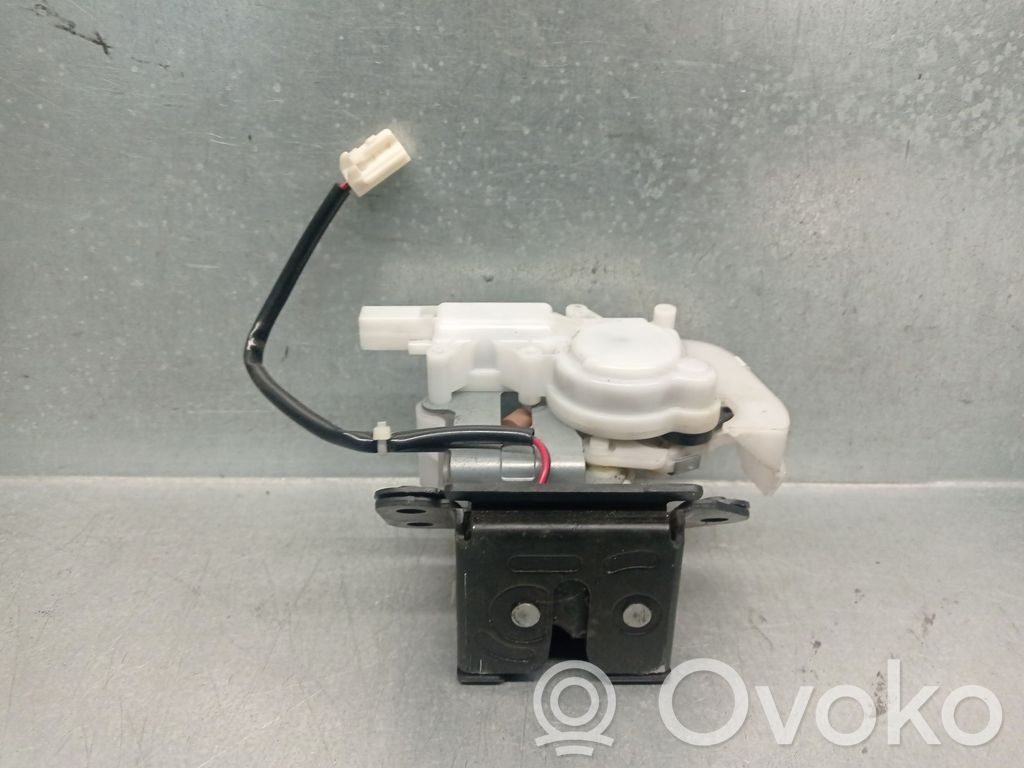 Mazda 6 Tailgate lock latch 