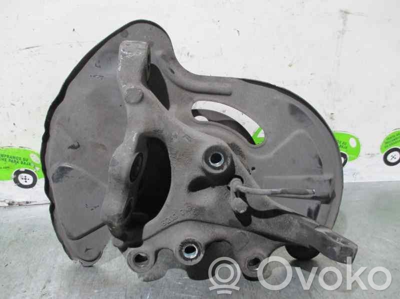 Mercedes-Benz C W203 Front wheel hub spindle knuckle 