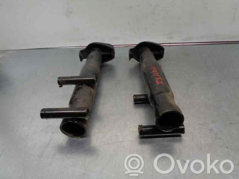 Audi A6 S6 C4 4A Front bumper mounting bracket 