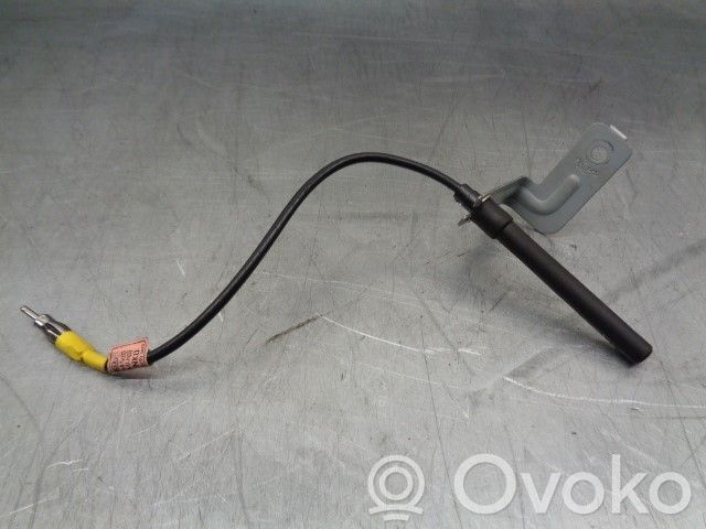Hyundai i10 Radion antenni 