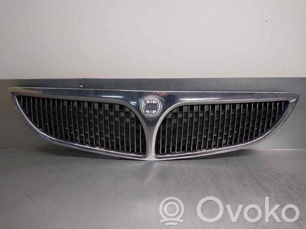 Lancia Lybra Etusäleikkö 