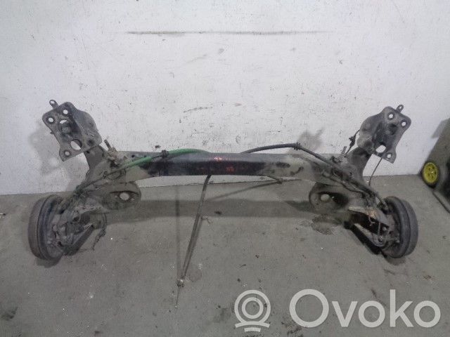 Alfa Romeo Mito Aizmugurējā tilta sija ar reduktoru 