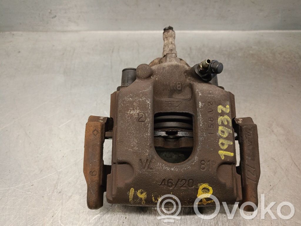 BMW 7 E65 E66 Support d'étrier arrière 