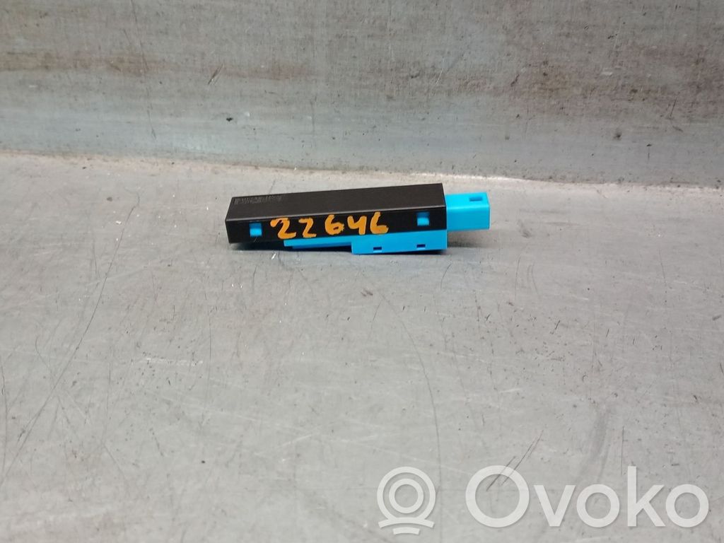 Lexus IS 220D-250-350 Antenne radio