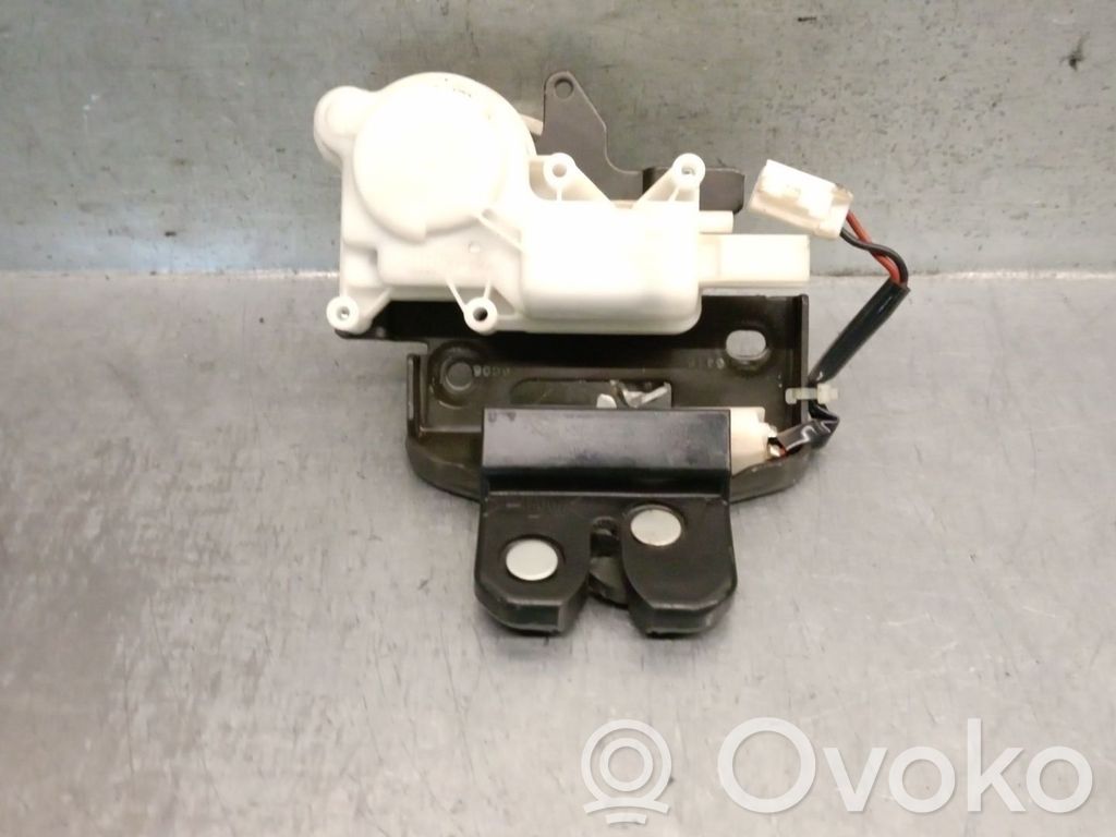 Mazda 6 Tailgate lock latch 