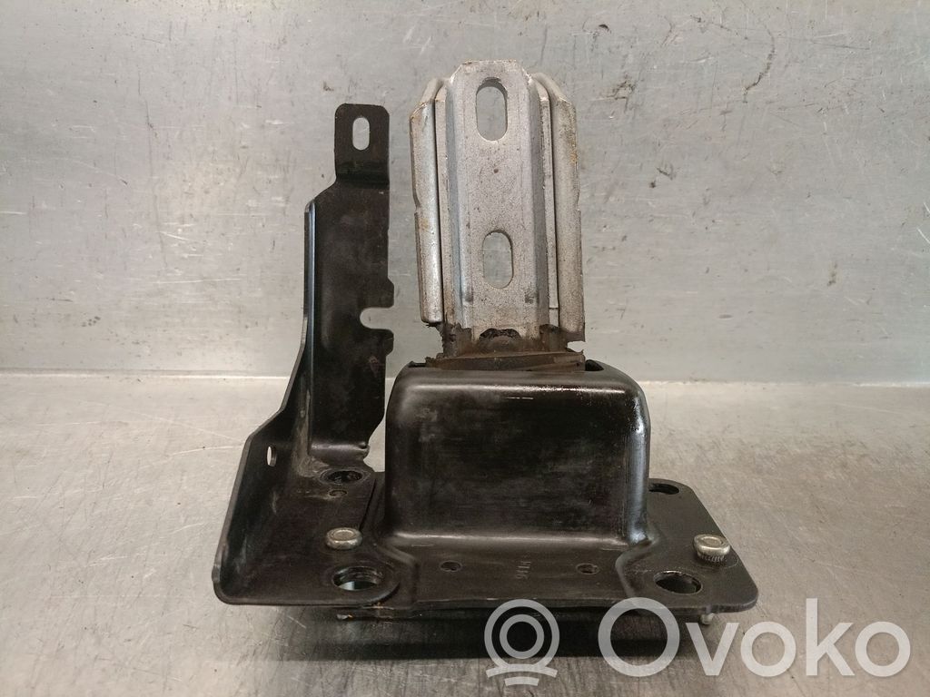 Engine mount bracket   9680293680,1813F0