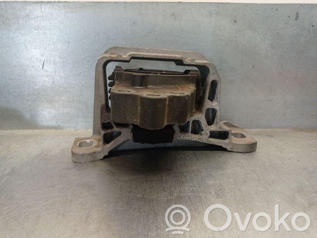 Ford Focus Moottorin kiinnikekorvake 