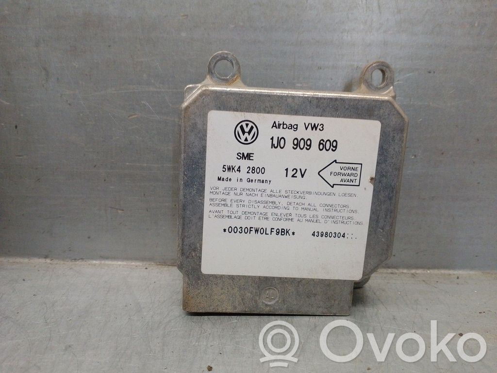 Volkswagen Golf SportWagen Unidad de control/módulo del Airbag 