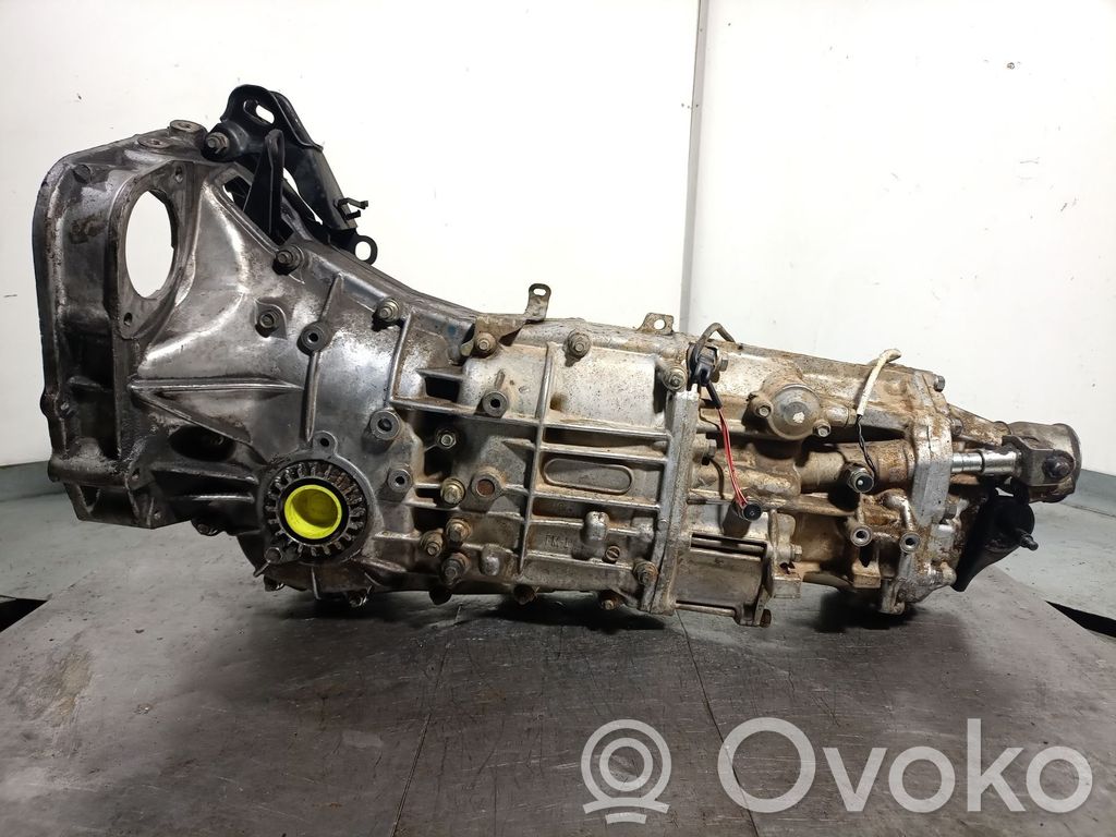 Subaru Legacy Cutie viteze manuală cu 5 trepte