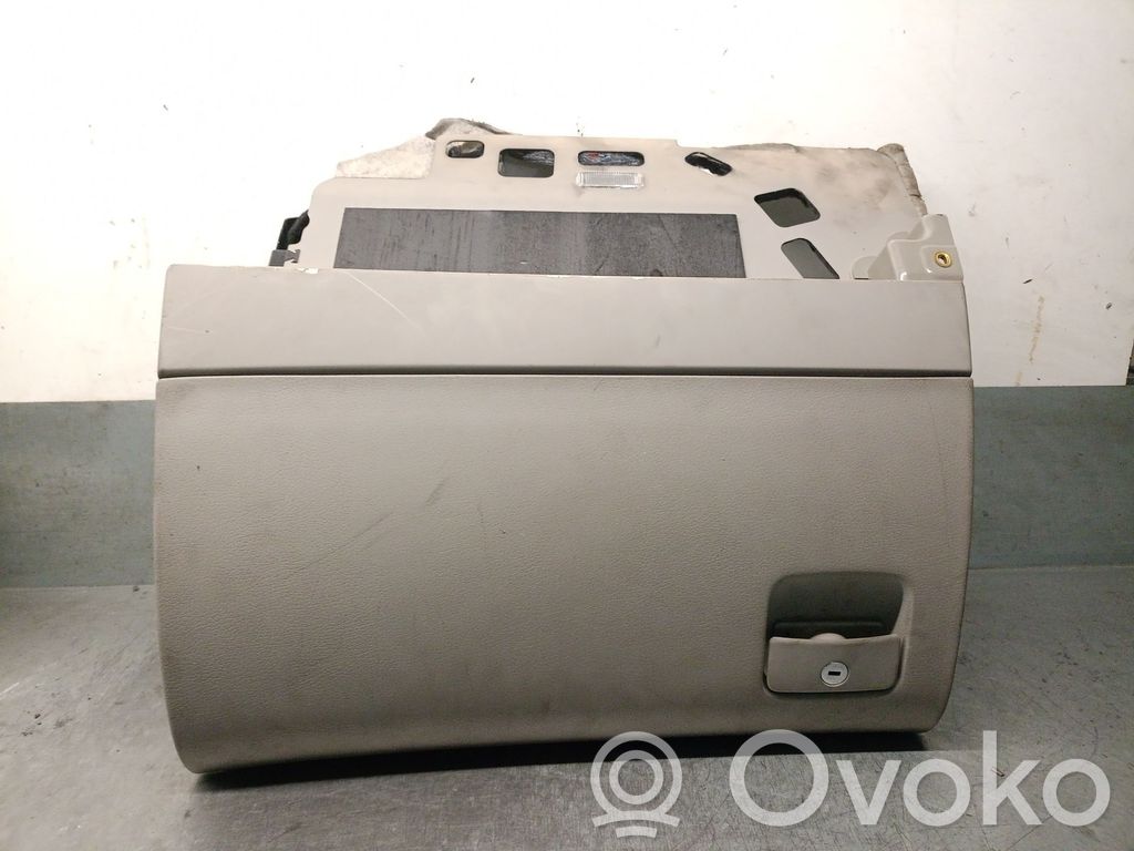 Audi A8 S8 D3 4E Glove box 