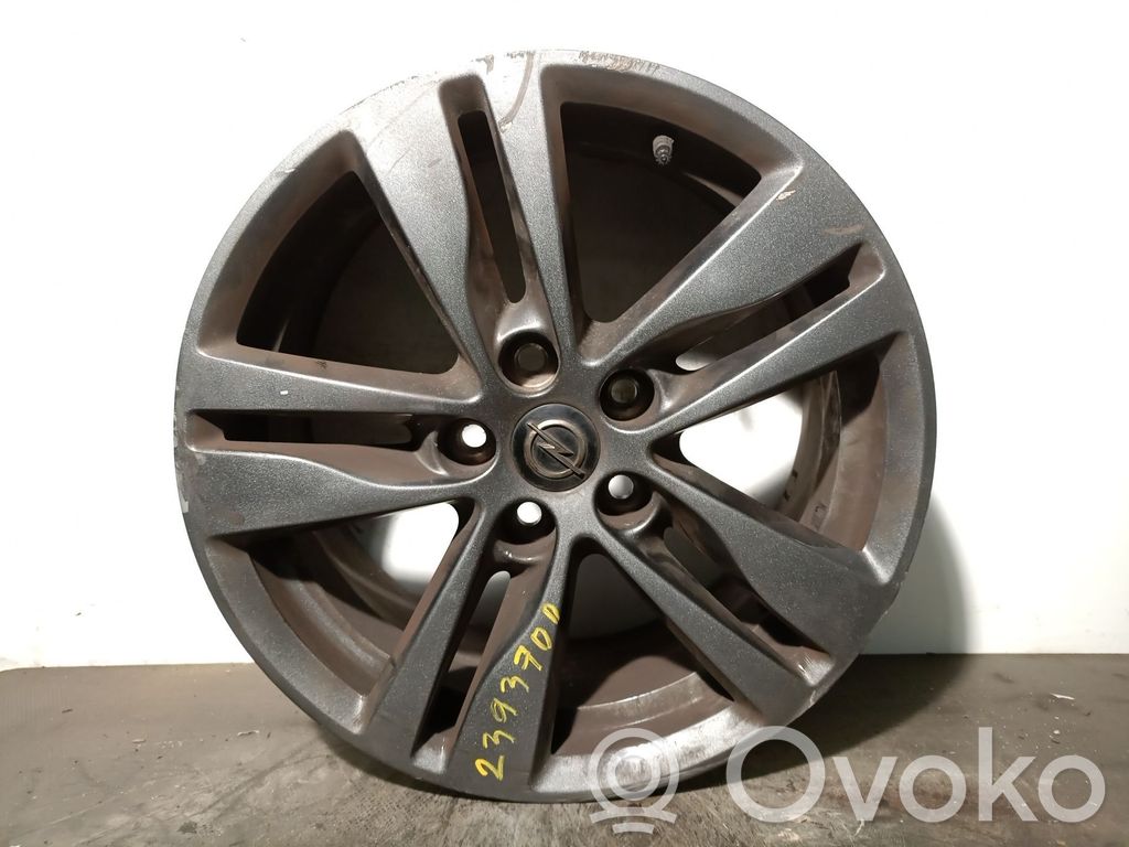Opel Astra K Llanta de aleación R18 
