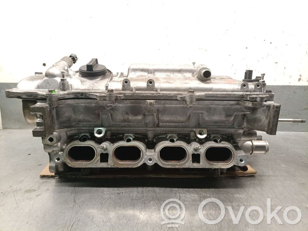 Lexus CT 200H Engine head 