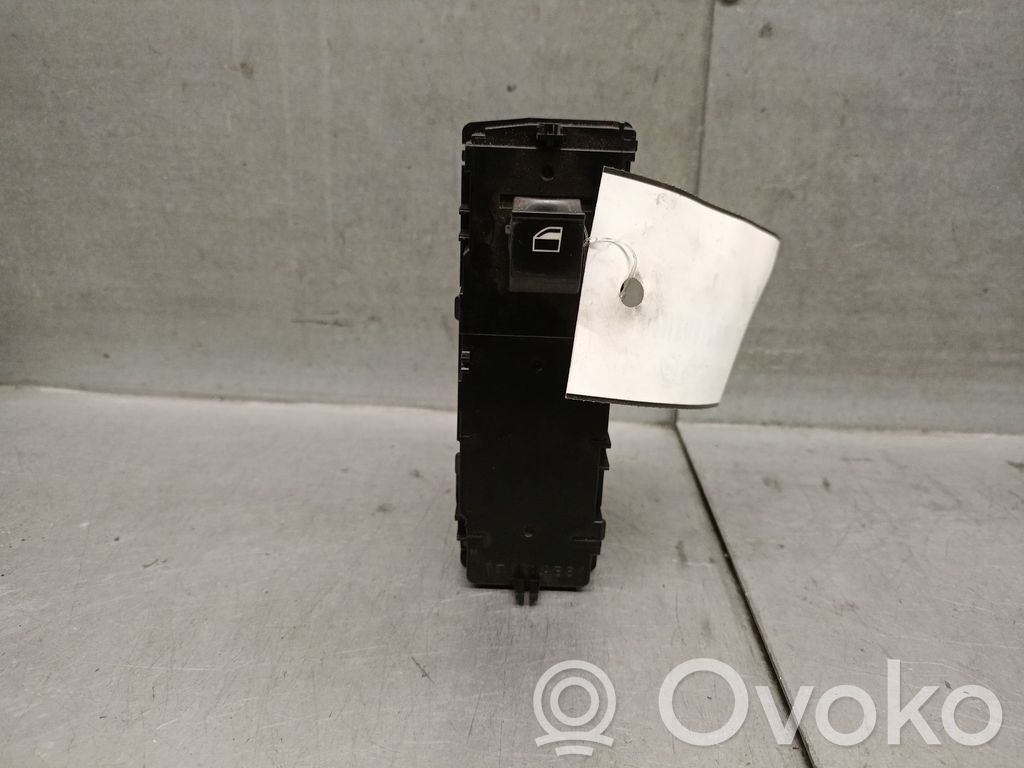 BMW X5 E53 Electric window control switch 