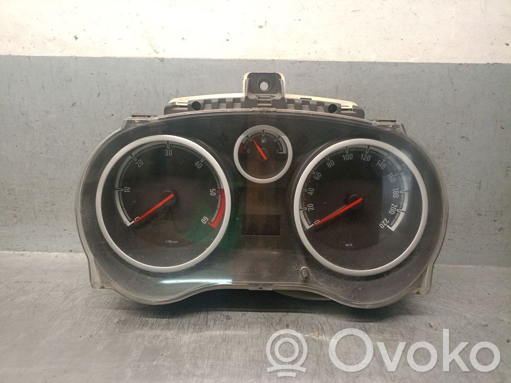 Opel Corsa C Nopeusmittari (mittaristo) 