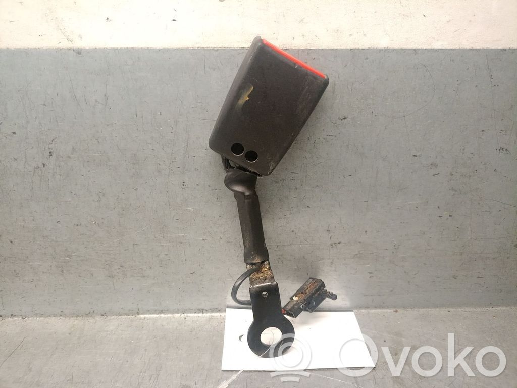 Ford Kuga II Hebilla del cinturón de seguridad trasero 