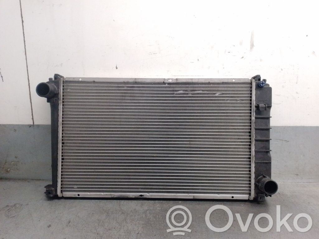 BMW 3 E36 Aušinimo skysčio radiatorius 