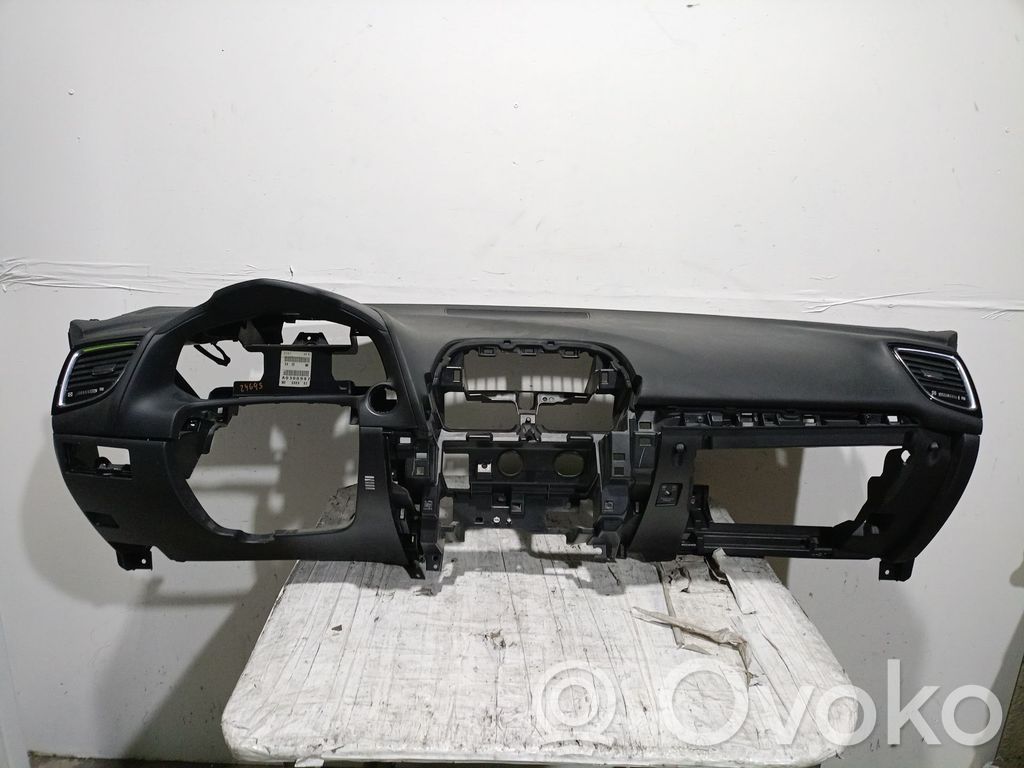 Mazda 3 III Panel de instrumentos 