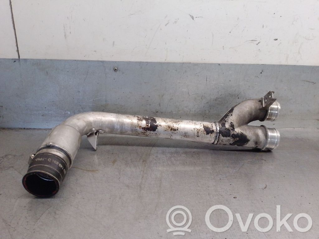 Audi Q7 4L Ilmastointilaitteen putki (A/C) 