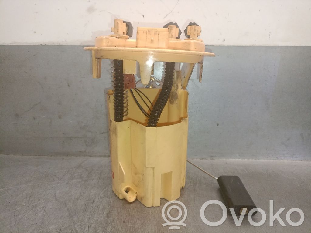 Peugeot 207 Bomba interna de combustible 