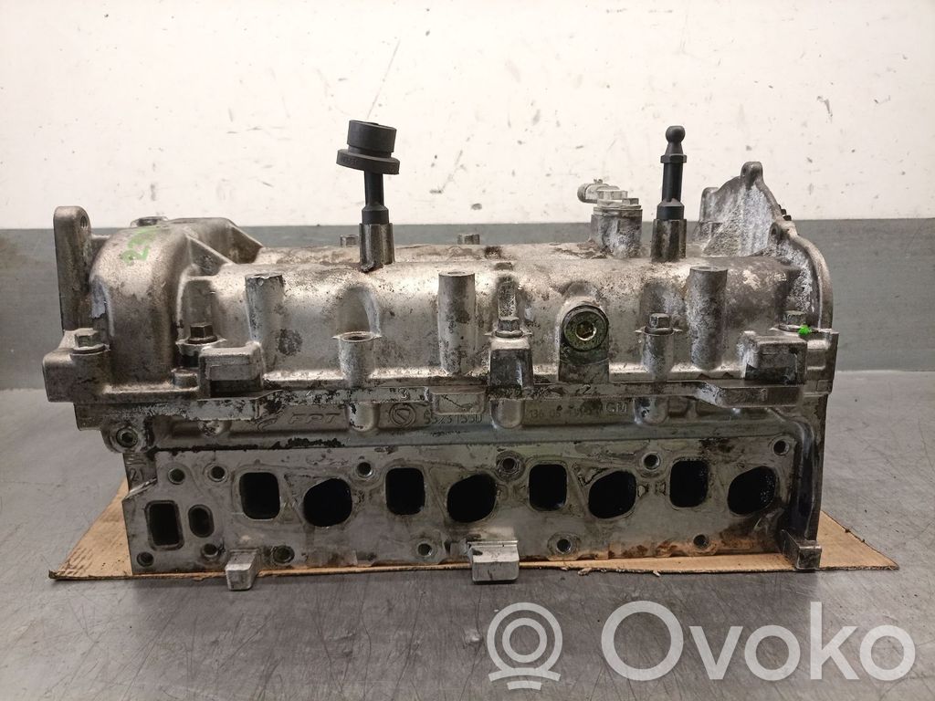 Opel Corsa D Głowica silnika 