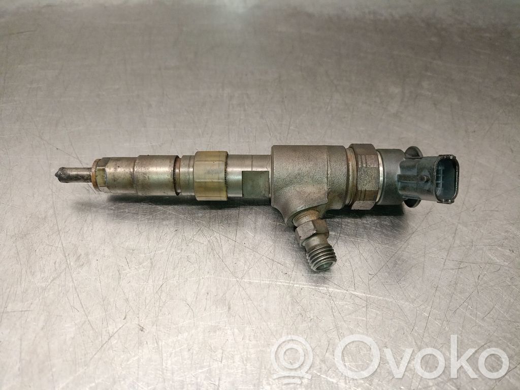 Injector combustibil   0445110340