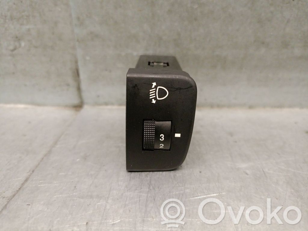 Interruptor de control del panel de luces   8520034010LBA,8520034010LBA