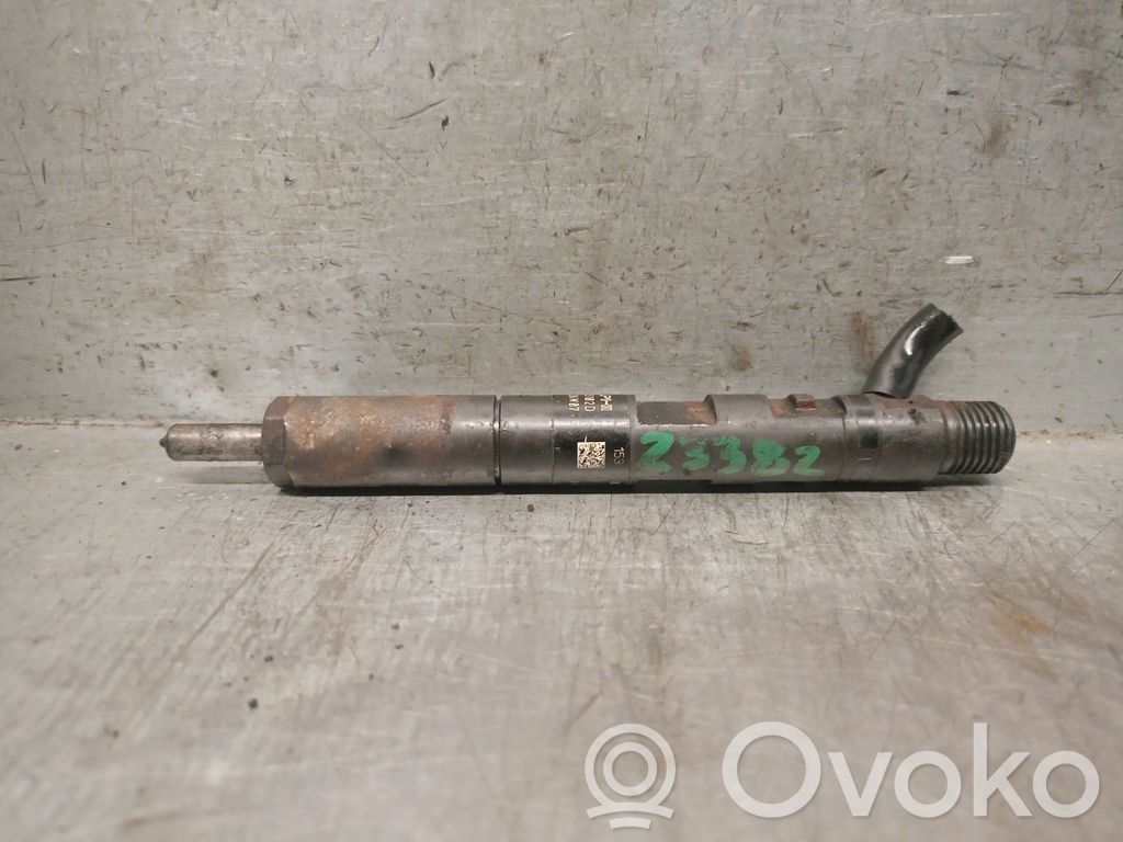 Inyector de combustible   8200815416,8200815416