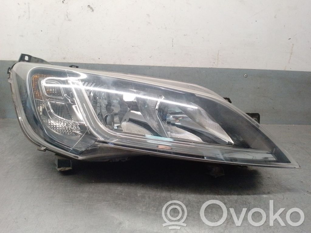 Peugeot Boxer Lampa przednia 