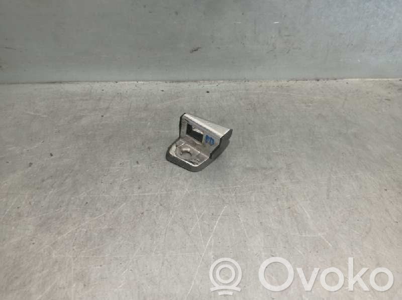 Audi A8 S8 D2 4D Tailgate/trunk/boot hinge 