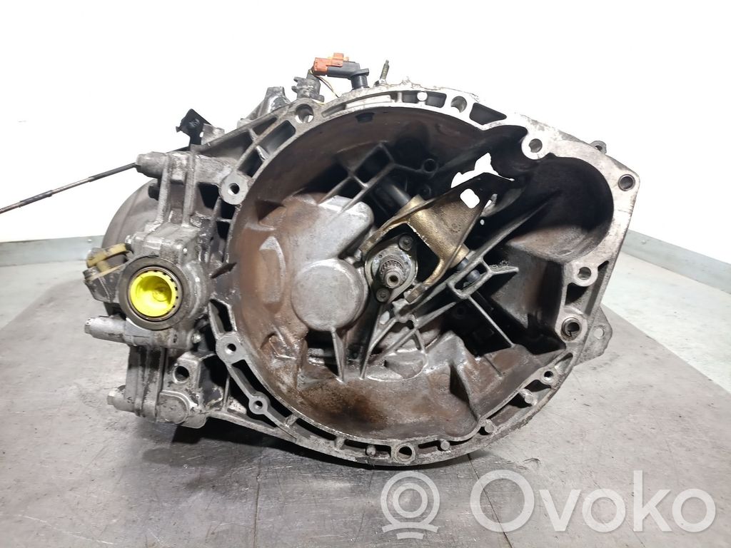 Peugeot Expert Manual 5 speed gearbox 