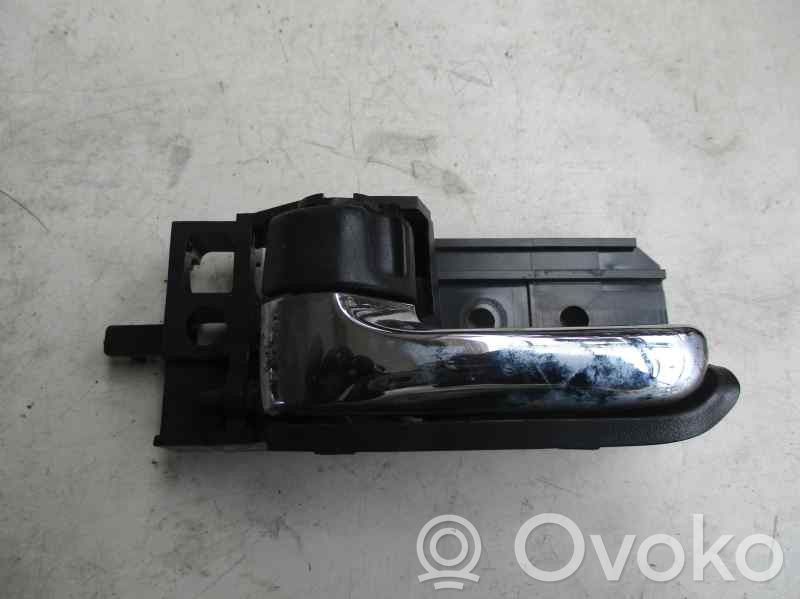 Toyota Avensis T250 Maniglia interna per portiera posteriore