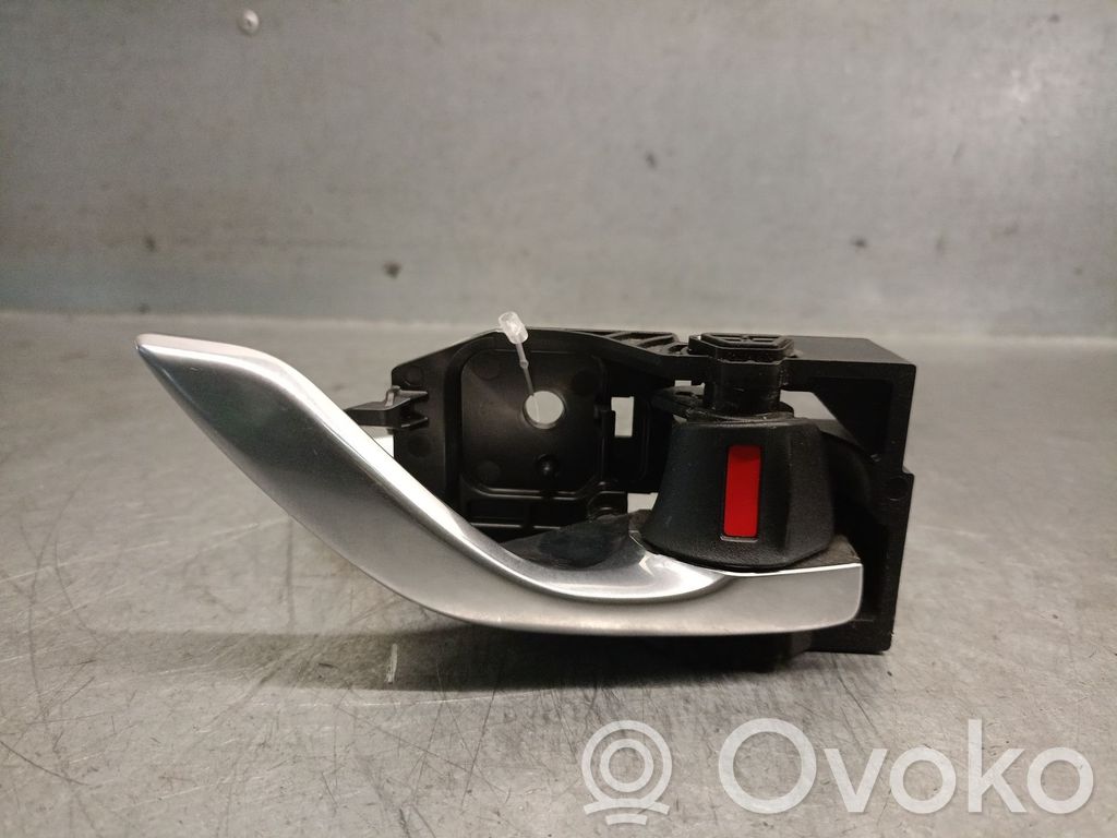 Mazda 6 Front door interior handle 