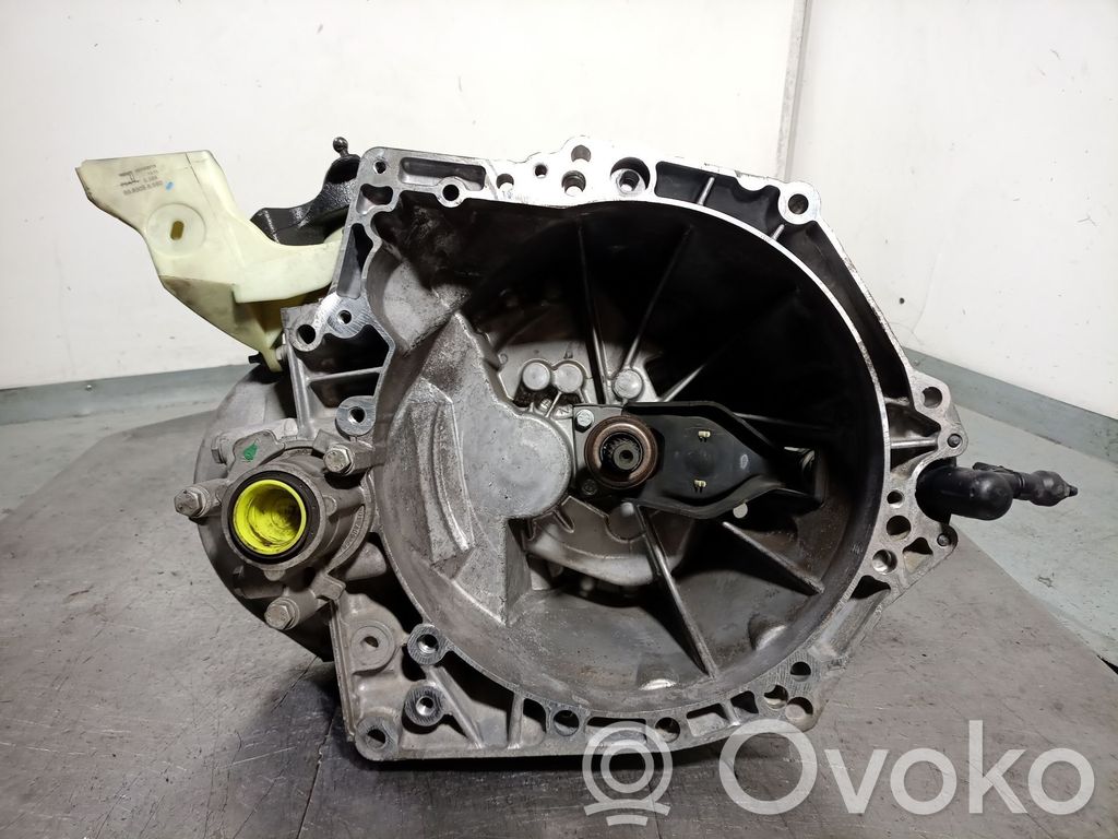 Peugeot 208 I Scatola del cambio manuale a 5 velocità 