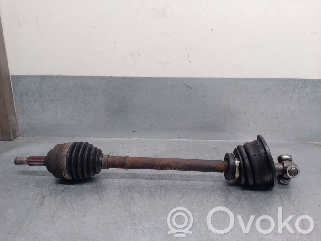 Eje de transmisión delantero   8200571876,8200571876