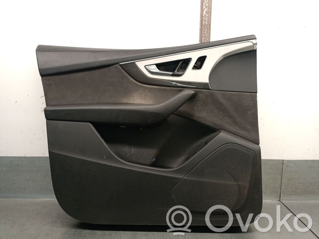 Audi Q7 4M Boczki / Poszycie drzwi przednich 