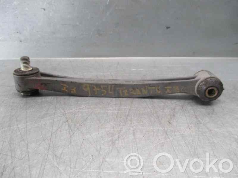Mercedes-Benz 190 W201 Braccio di controllo sospensione posteriore 