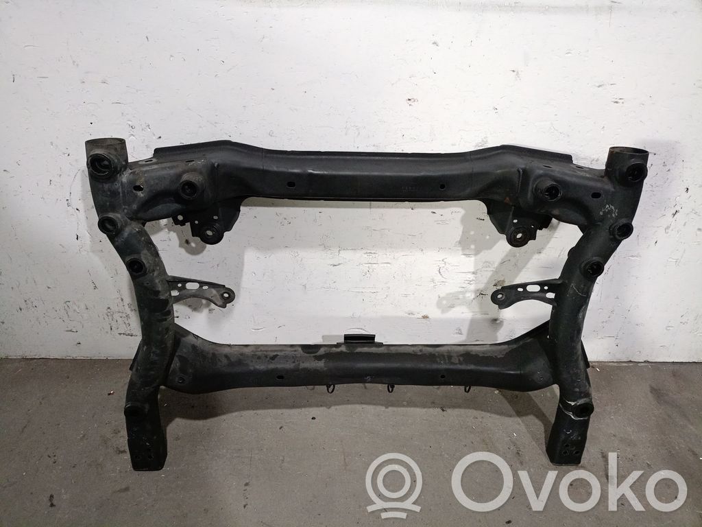 Mercedes-Benz C W205 Subcadru frontal 