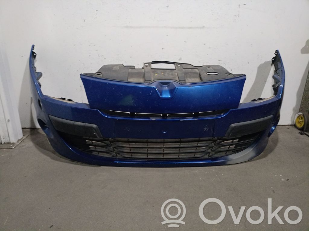 Renault Megane III Etupuskuri 