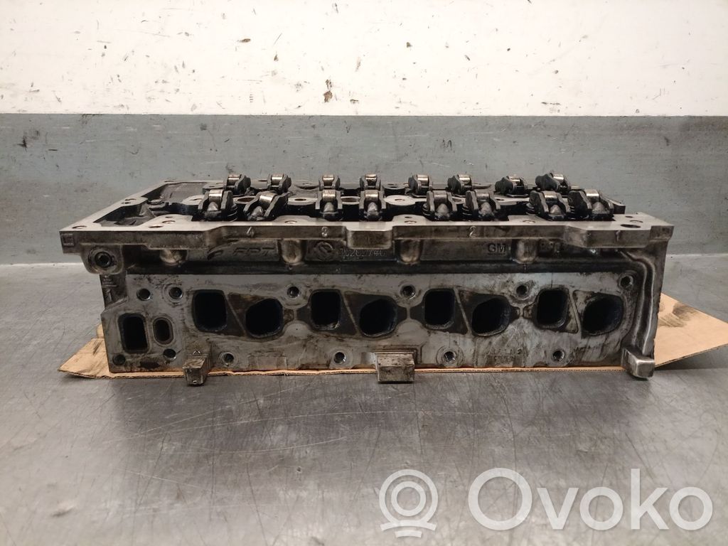 Opel Corsa E Engine head 